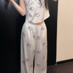 Beyaz Hello Kitty Taş Detaylı Saten Homewear Pijama Takımı
